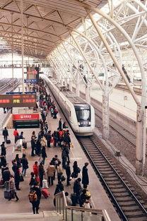 南京火车站挤死人视频,南京火车站踩踏事件惊心动魄瞬间